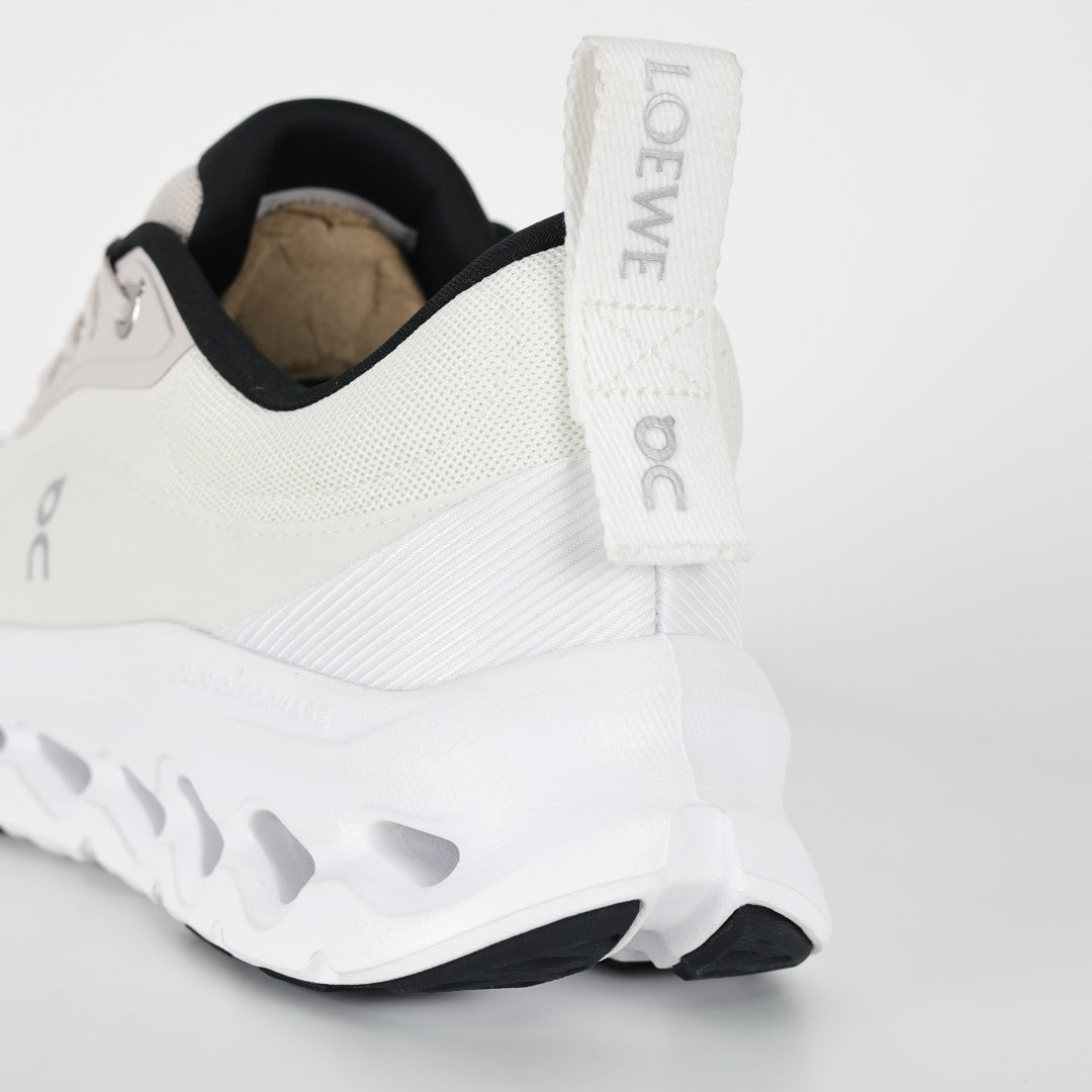 LOEWE x On Cloudtilt Running Shoes - Style 215596896 - view 4