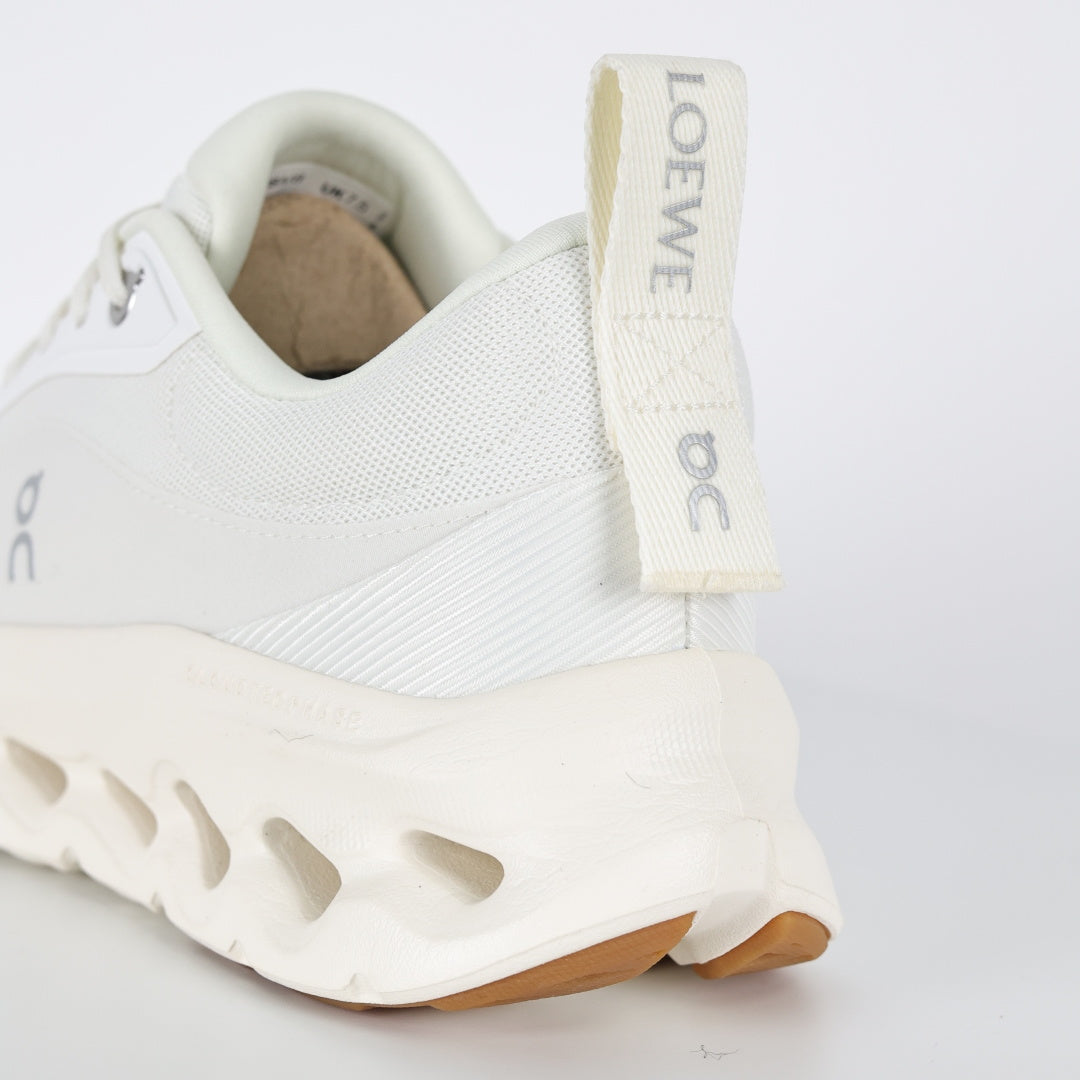 LOEWE x On Cloudtilt Running Shoes - Style 215596944 - view 4