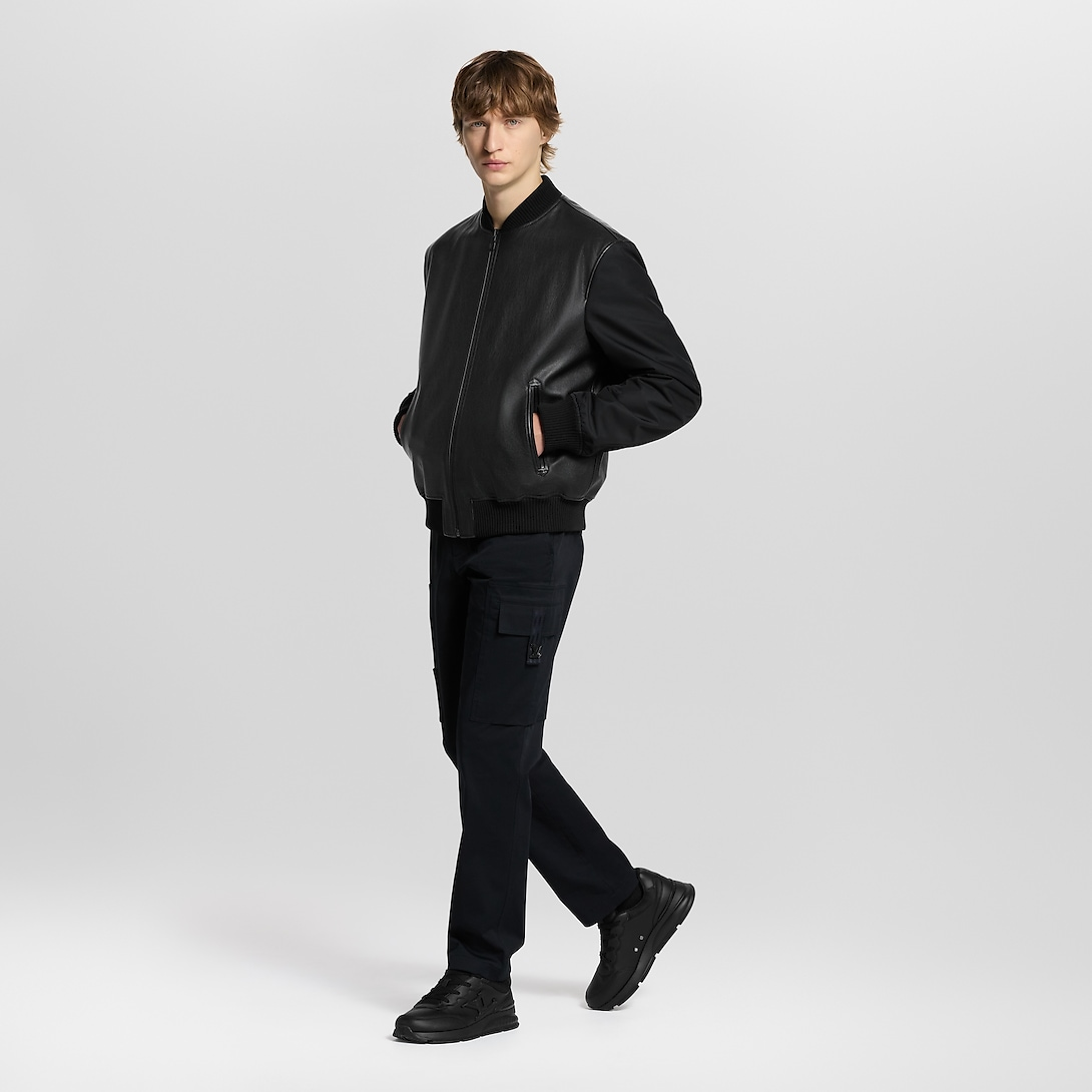 Louis Vuitton Classic Sneaker Black - product image 2