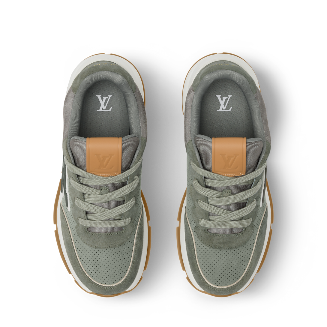 Louis Vuitton Classic Sneaker Khaki - product image 3