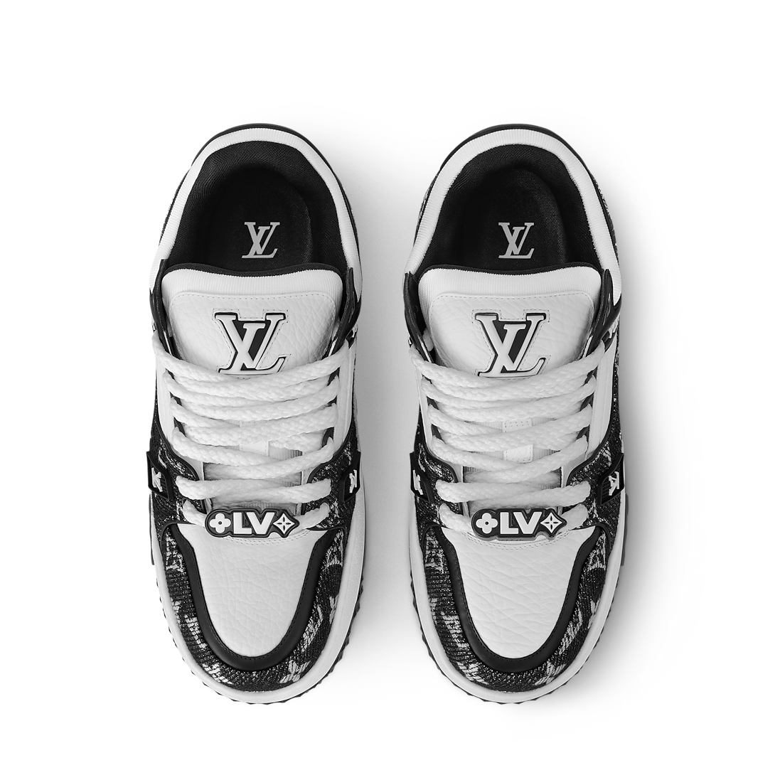 Louis Vuitton Trainer Maxi Sneaker Black - product image 3