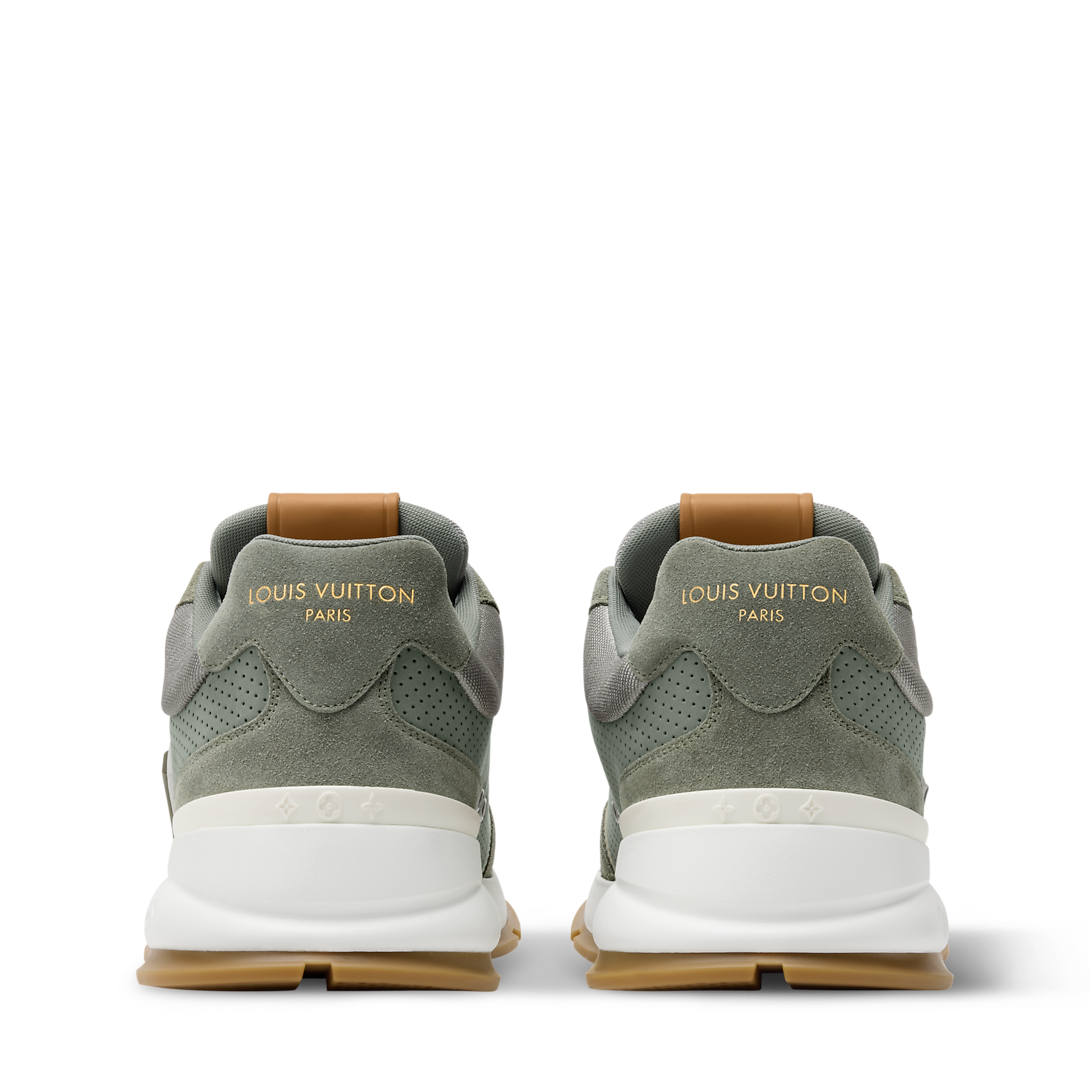 Louis Vuitton Classic Sneaker Khaki - product image 4