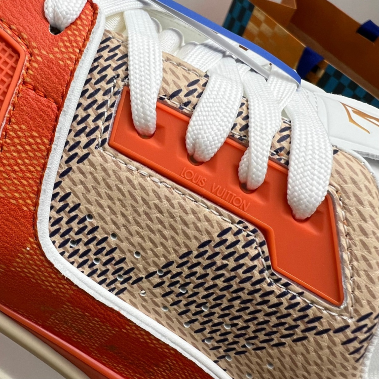 Louis Vuitton Trainer #54 Sneakers Orange - product image 2