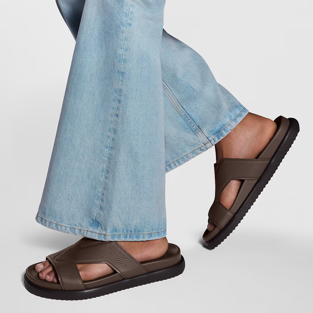Louis Vuitton Oasis Mule Brown - product image 5